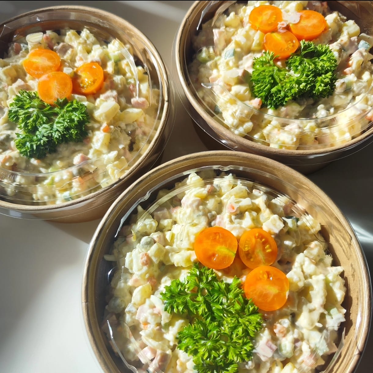 Kartulisalat Koduse kartulisalati tellimine peolauale Tallinnas ja Harjumaal