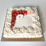 Kohupiima-mascarpone ja vaarikatega tort