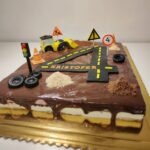 Suhkrumassist kujud tordile, eritellimusel tort poistele