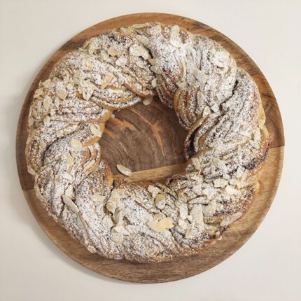 Mandlimassi ja kardemoniga kringel