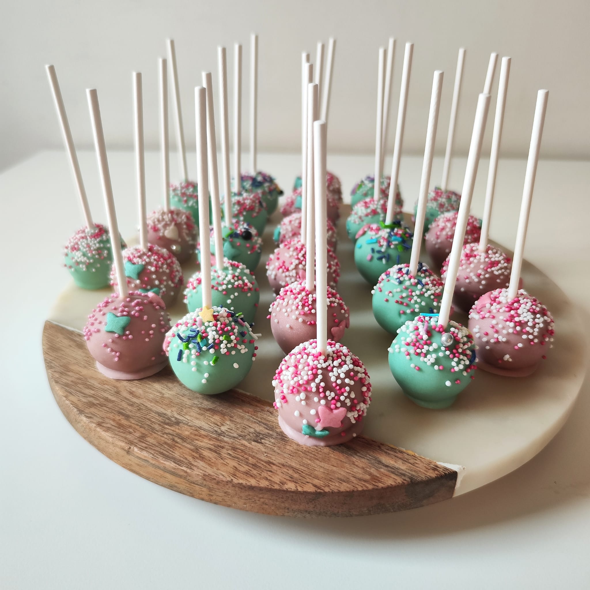 Pulgakookide tellimine Eritellimusel pulgakoogid lastele