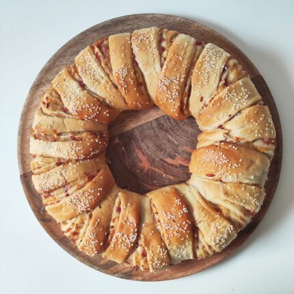 Klassikalise singi ja juustuga kringli tellimine